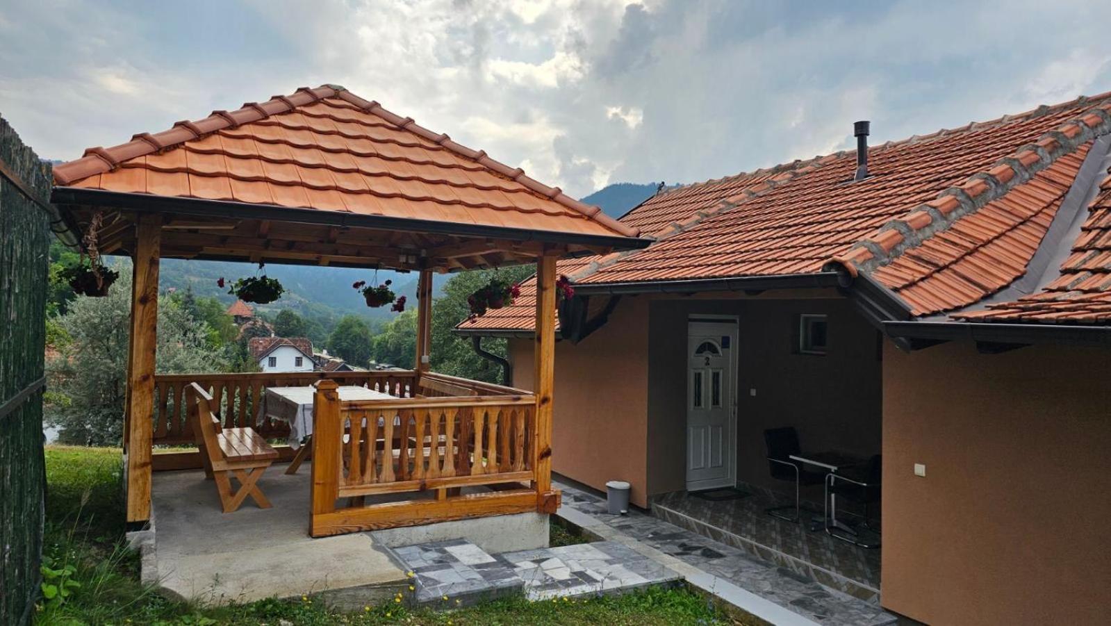 Apartmani Maksimovic Mokra Gora Exterior foto